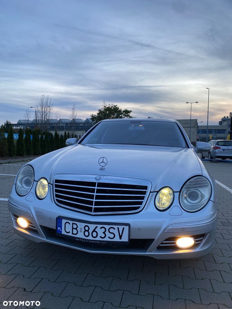 Mercedes-Benz Klasa E - 16