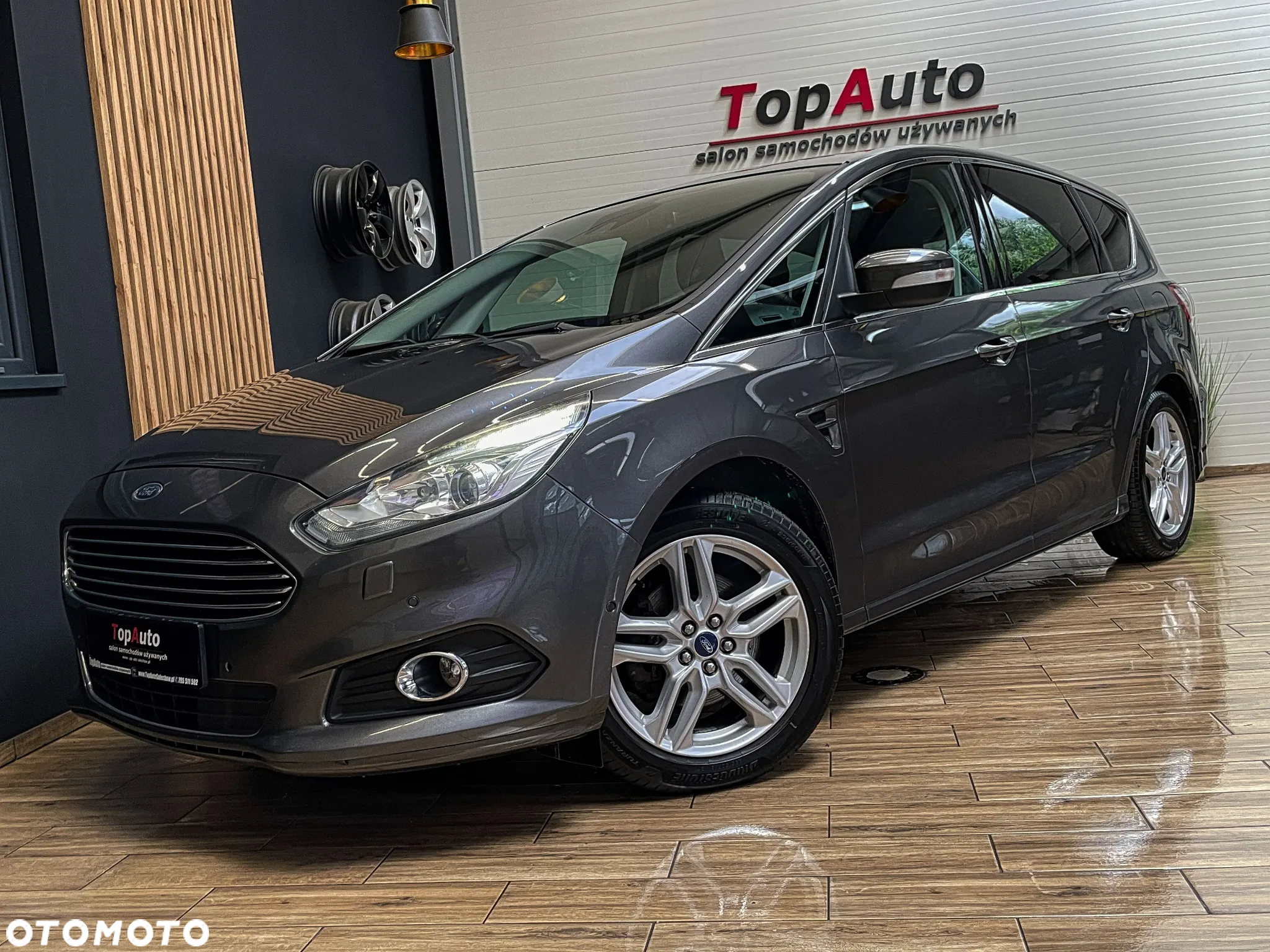 Ford S-Max 2.0 EcoBoost Titanium - 2