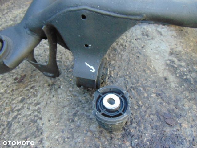 BMW E46 LUX wózek sanki BELKA ława TRAWERSA TYŁ TYLNA zawieszena OK poduszki GUMY - 2