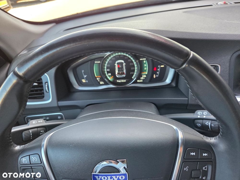 Volvo V60 D3 Geartronic Business Edition - 28