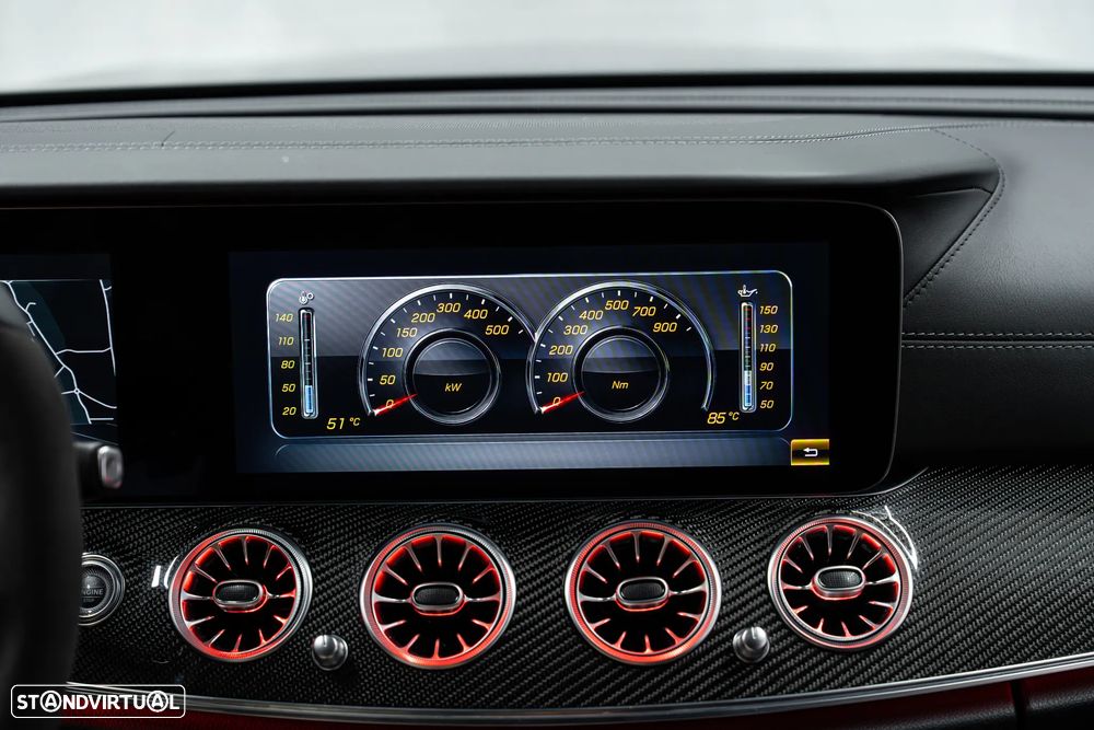 Mercedes-Benz E 63 AMG S 4-Matic+ - 44