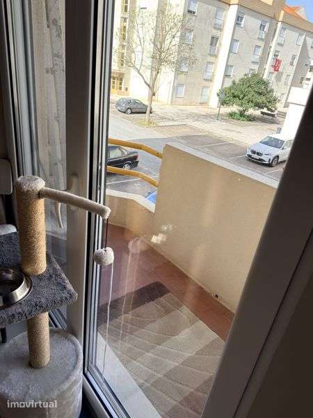 Excelente Apartamento T3 para Arrendamento com AC em todos os comodos - Grande imagem: 3/7