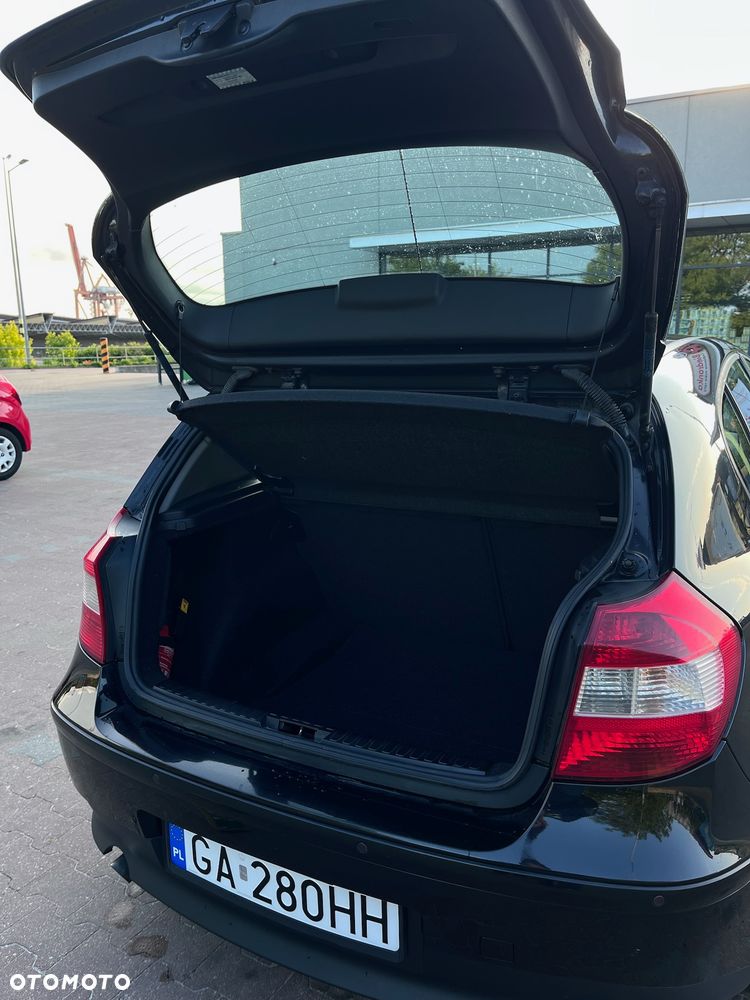 BMW Seria 1 - 8
