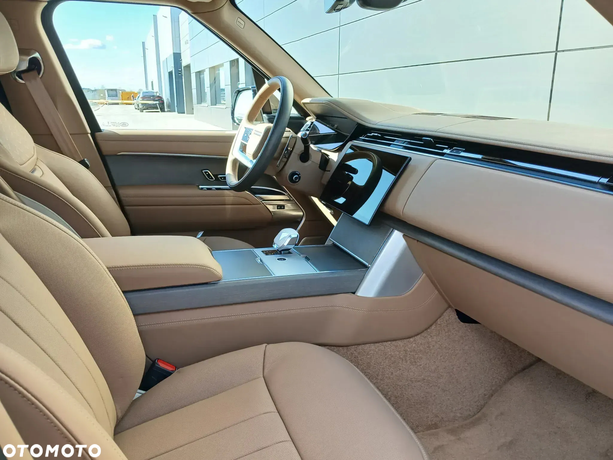 Land Rover Range Rover - 8