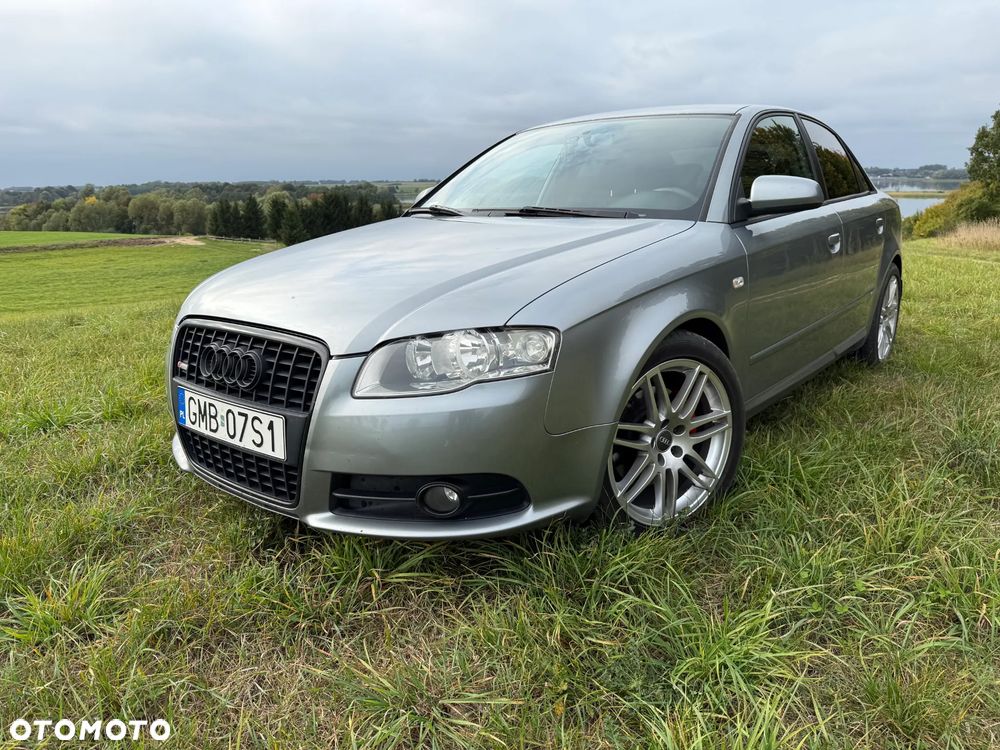 Audi A4 Limousine
