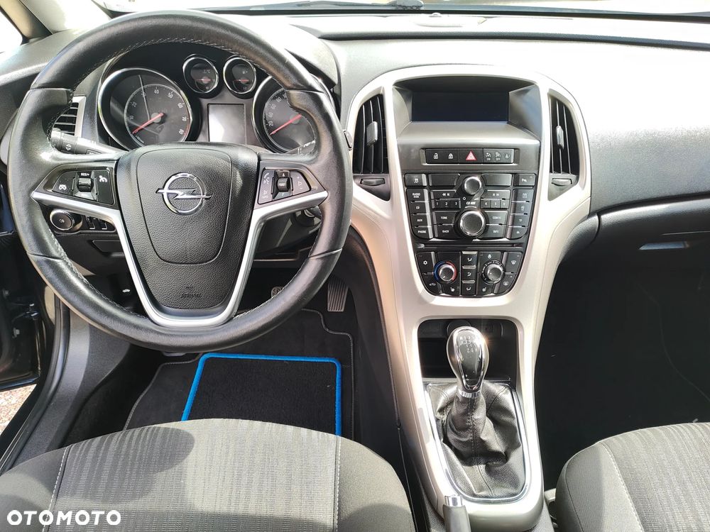 Opel Astra 1.4 Turbo - 14