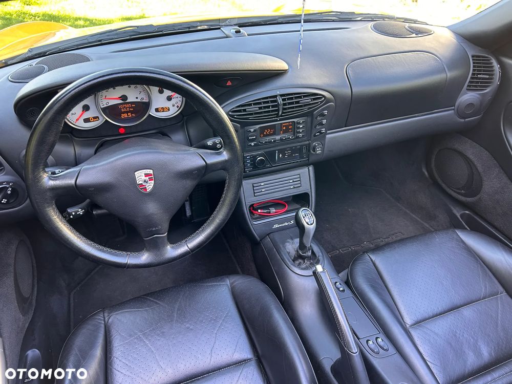 Porsche Boxster - 11