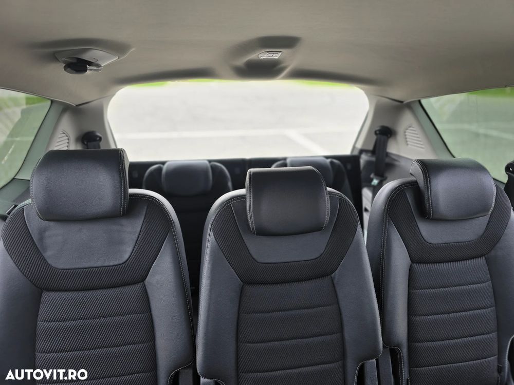 Ford S-Max 2.0 TDCi Powershift Titanium - 9