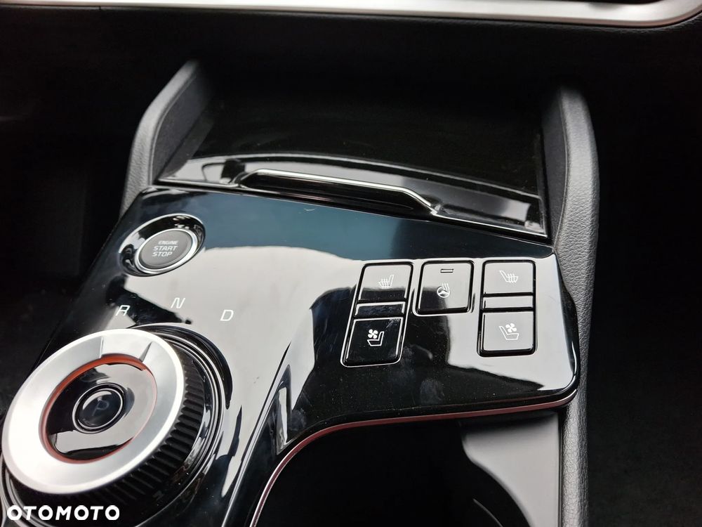 Kia Sportage 1.6 T-GDI HEV Business Line 4WD - 16