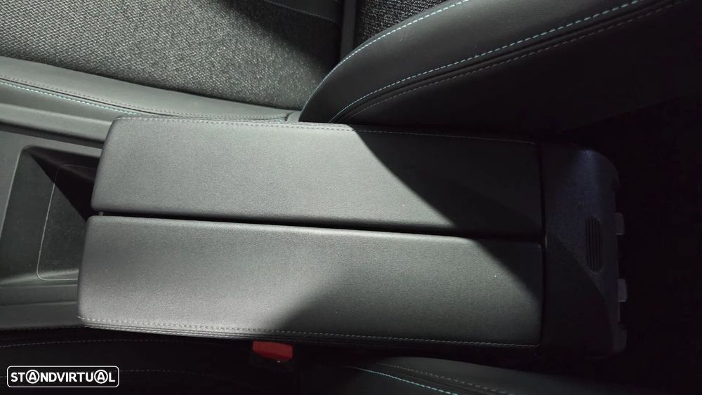 Peugeot 308 SW BlueHDi 130 EAT8 Allure Pack - 34