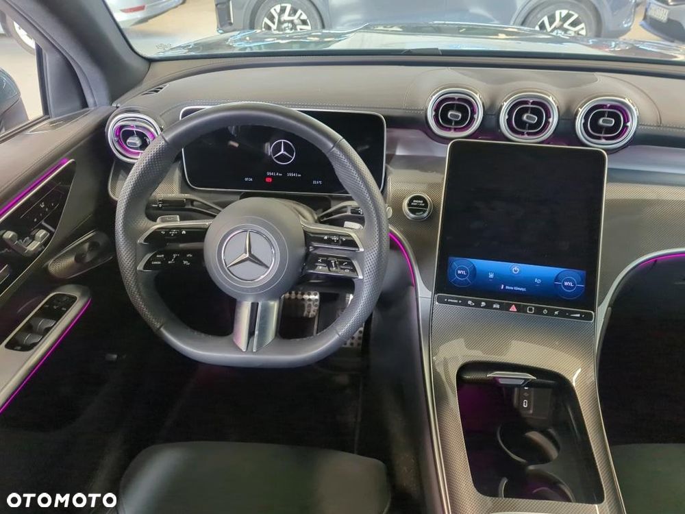 Mercedes-Benz GLC 300 e PHEV 4-Matic AMG Line - 6