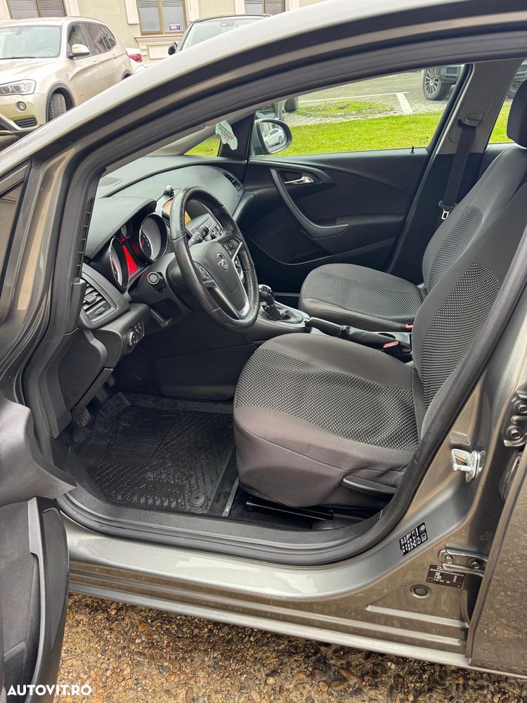 Opel Astra 1.4 Turbo ECOTEC Cosmo - 5