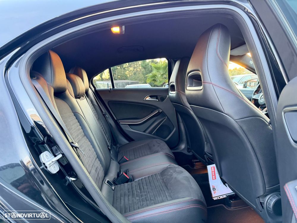 Mercedes-Benz A 180 d AMG Line Aut. - 36