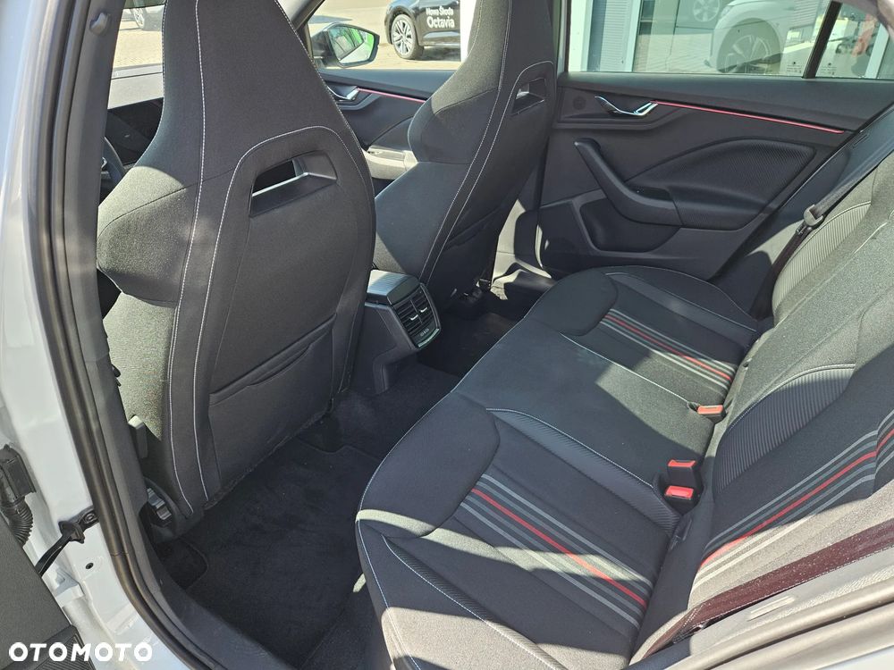 Skoda Scala 1.5 TSI Monte Carlo DSG - 9