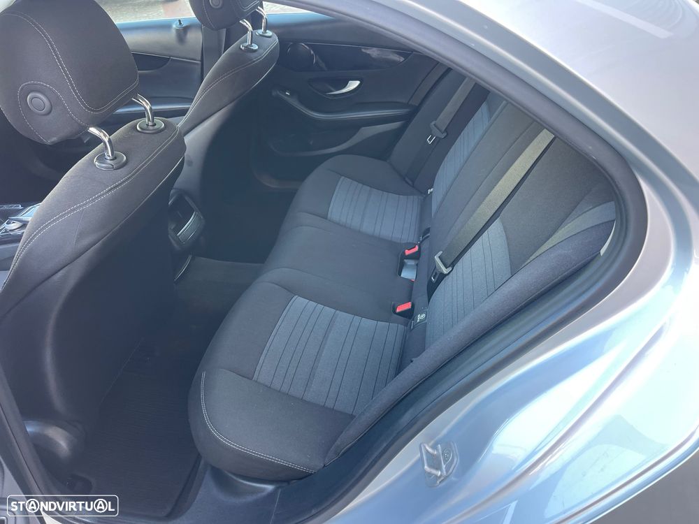 Mercedes-Benz C 200 - 8
