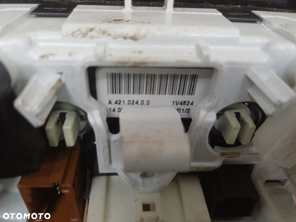 Panel Klimatyzacji Berlingo Partner II III A42102400  08-18 - 5
