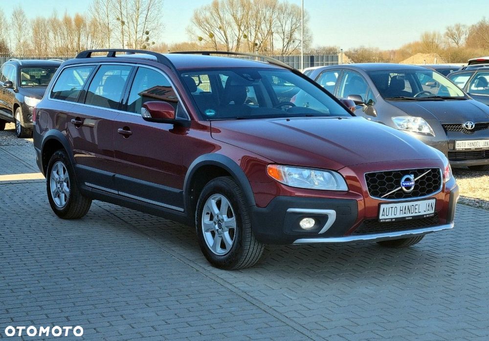 Volvo XC 70 - 35