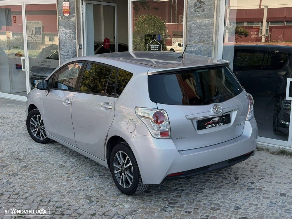 Toyota Verso 2.0 D-4D Exclusive+GPS - 2
