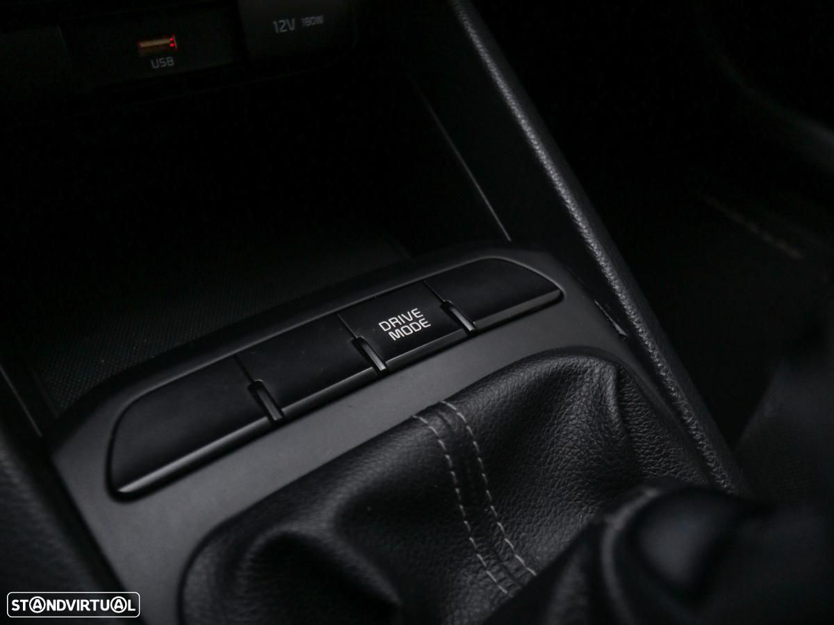 Kia Stonic 1.0 T-GDI Urban - 21
