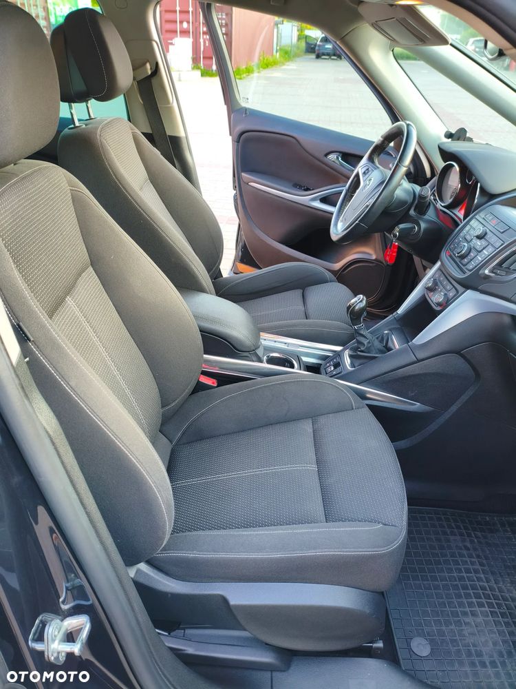 Opel Zafira Tourer 1.4 Turbo Active - 28
