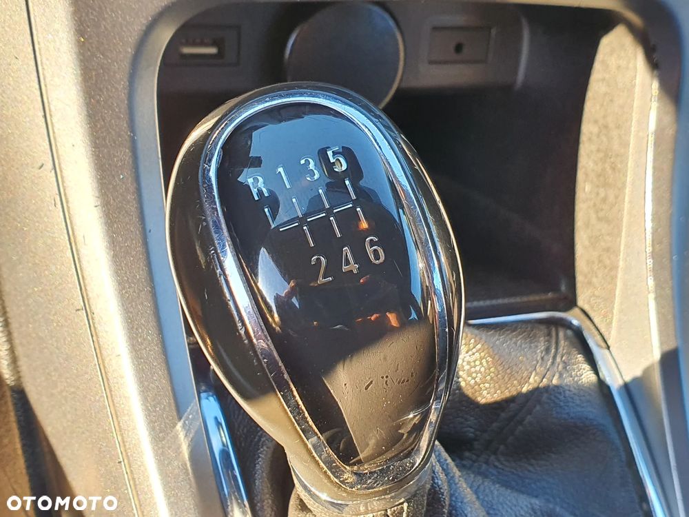 Opel Astra 1.6 CDTI Cosmo - 19