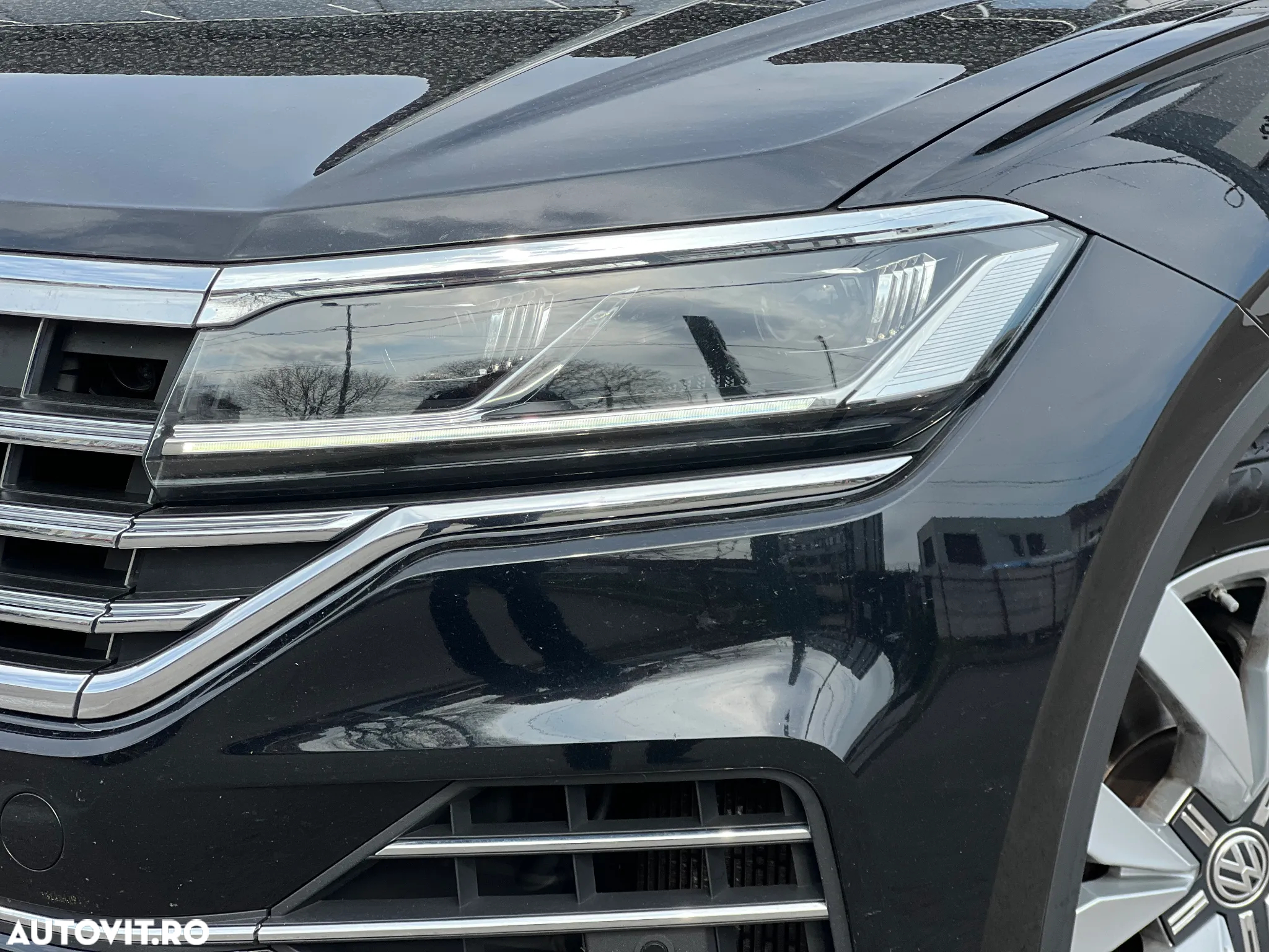 Volkswagen Touareg - 11