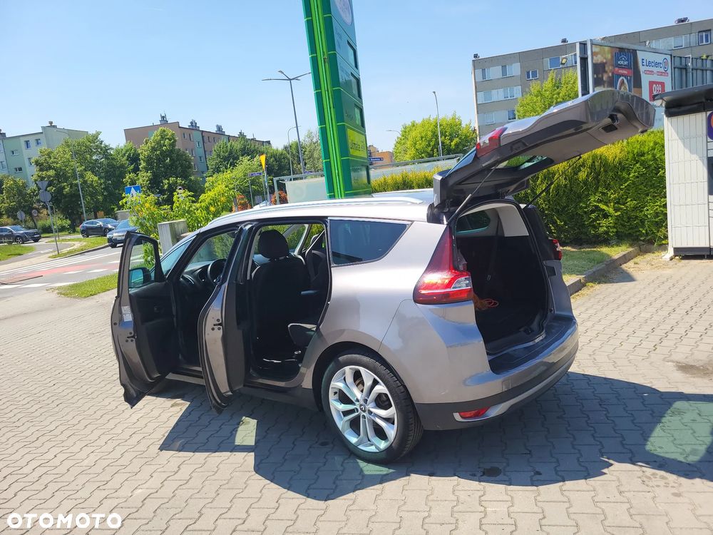 Renault Scenic - 27