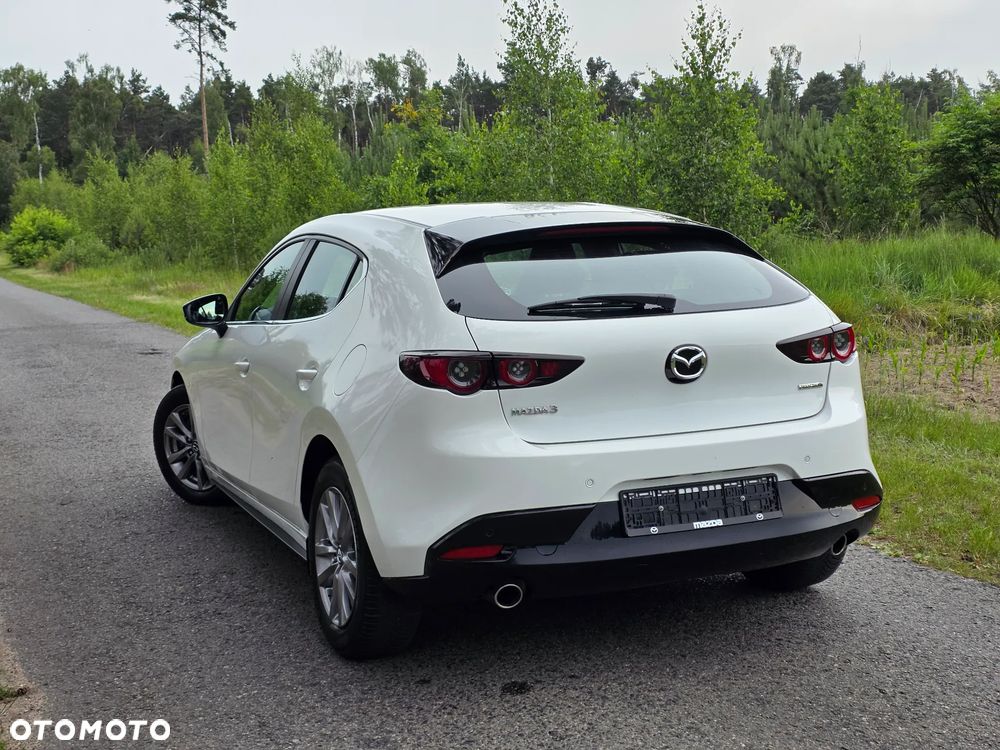 Mazda 3 e-SKYACTIV-G 2.0 M HYBRID - 13