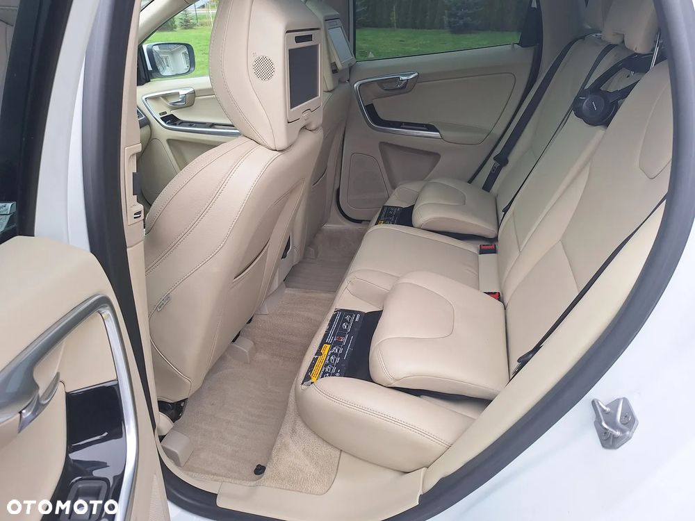 Volvo XC 60 D4 Geartronic Summum - 21