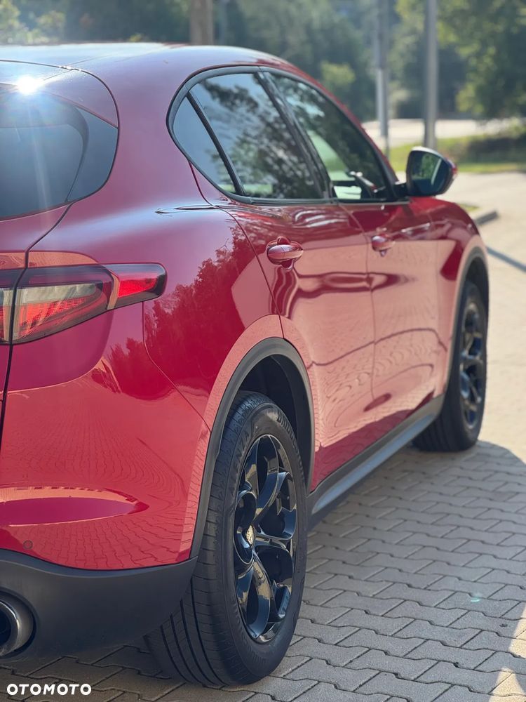 Alfa Romeo Stelvio 2.0 Turbo Q4 - 4