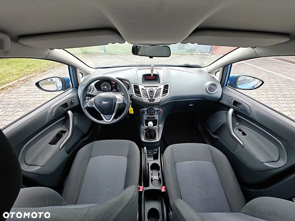 Ford Fiesta 1.25 Champions Edition - 9