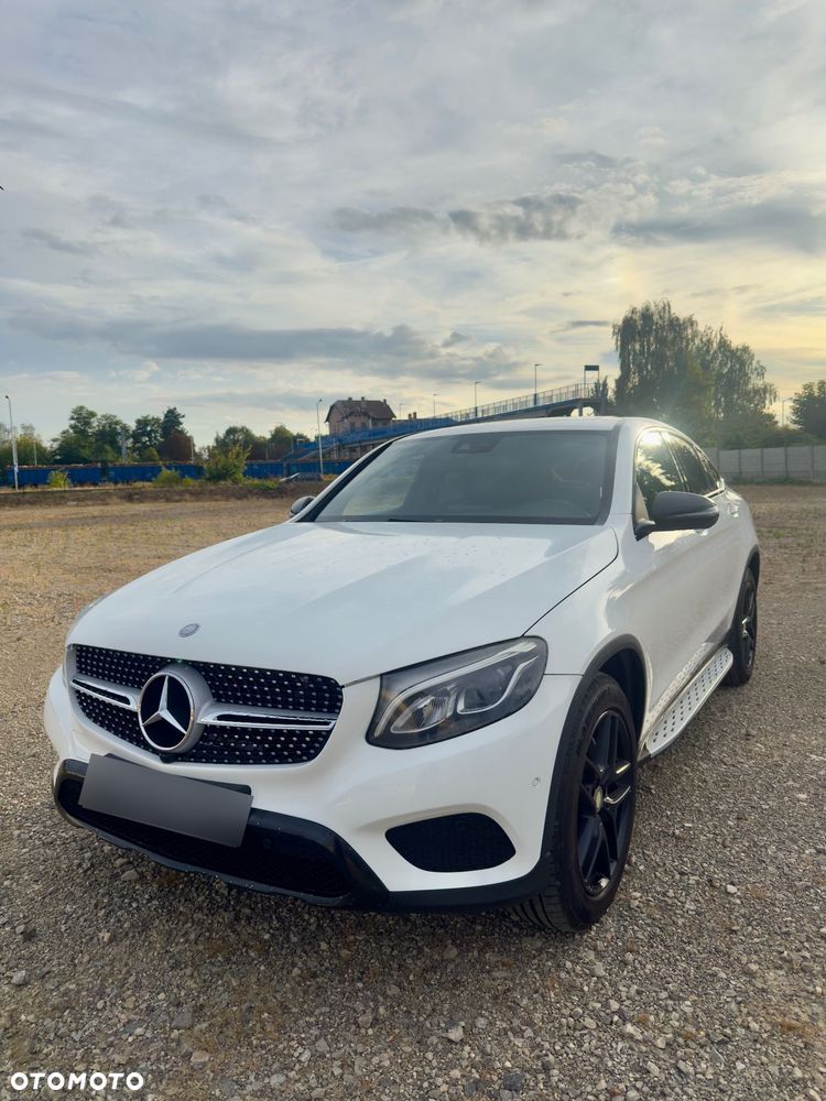 Mercedes-Benz GLC - 4