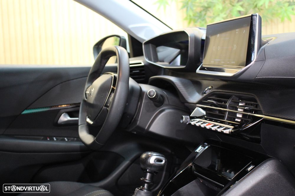 Peugeot 208 1.2 PureTech Allure Pack - 33
