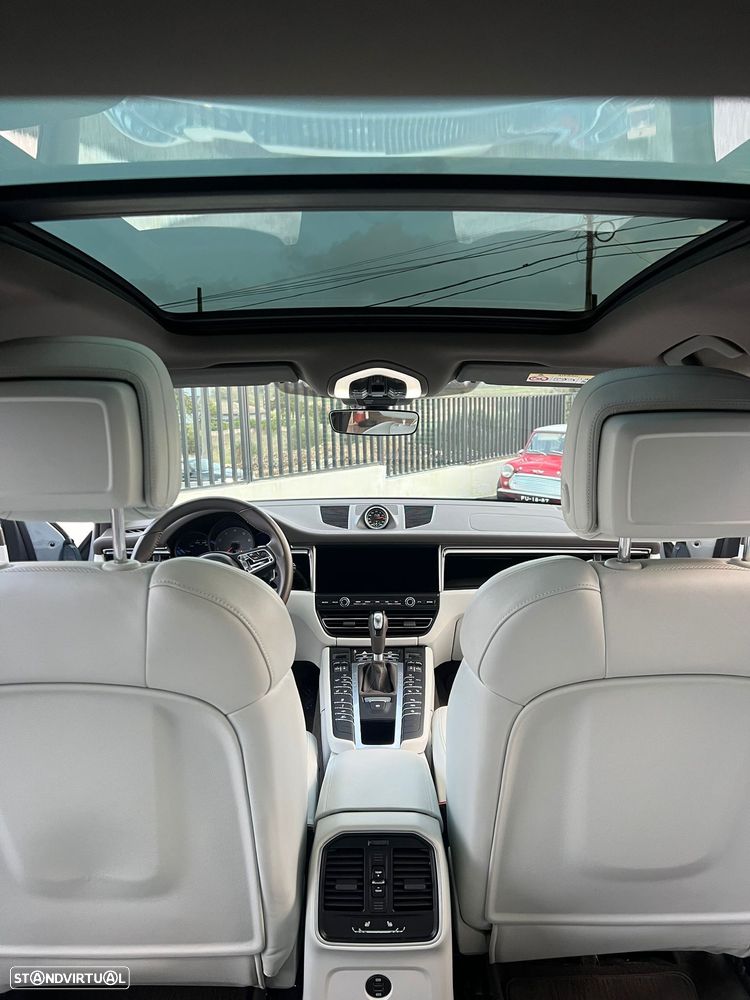 Porsche Macan S - 14