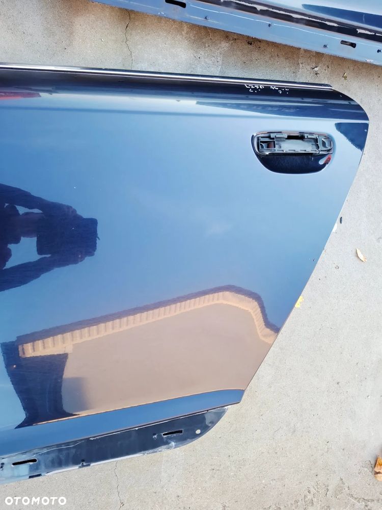 Drzwi LZ5D Lewy/Prawy Przód Lewy Tył Audi A6 C6 Kombi/Sedan - 25