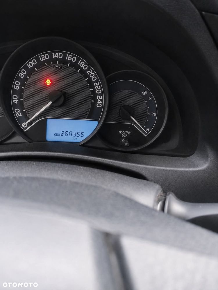 Toyota Auris 1.4 D-4D Life - 2