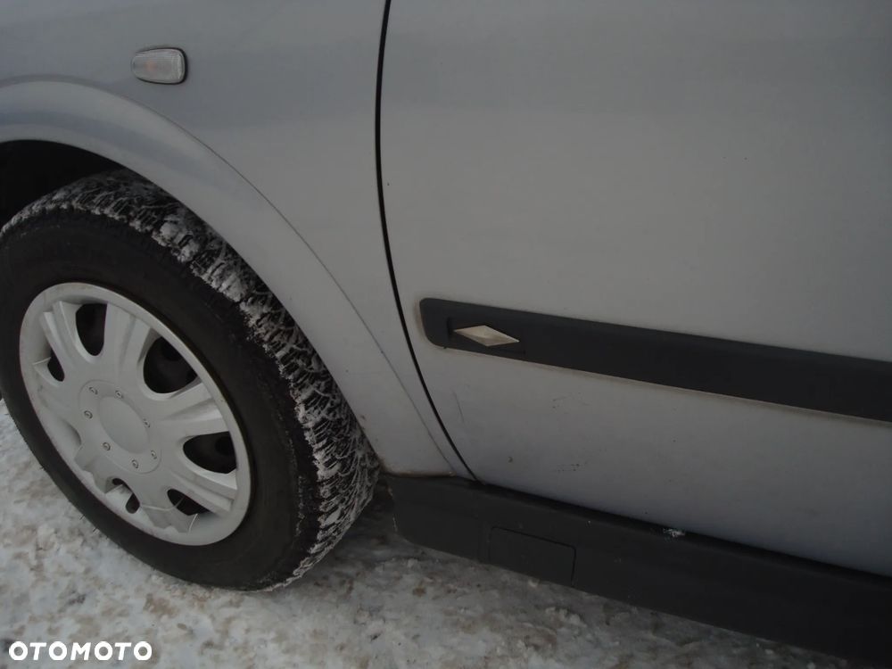 Opel Astra 1.6 Edition - 29