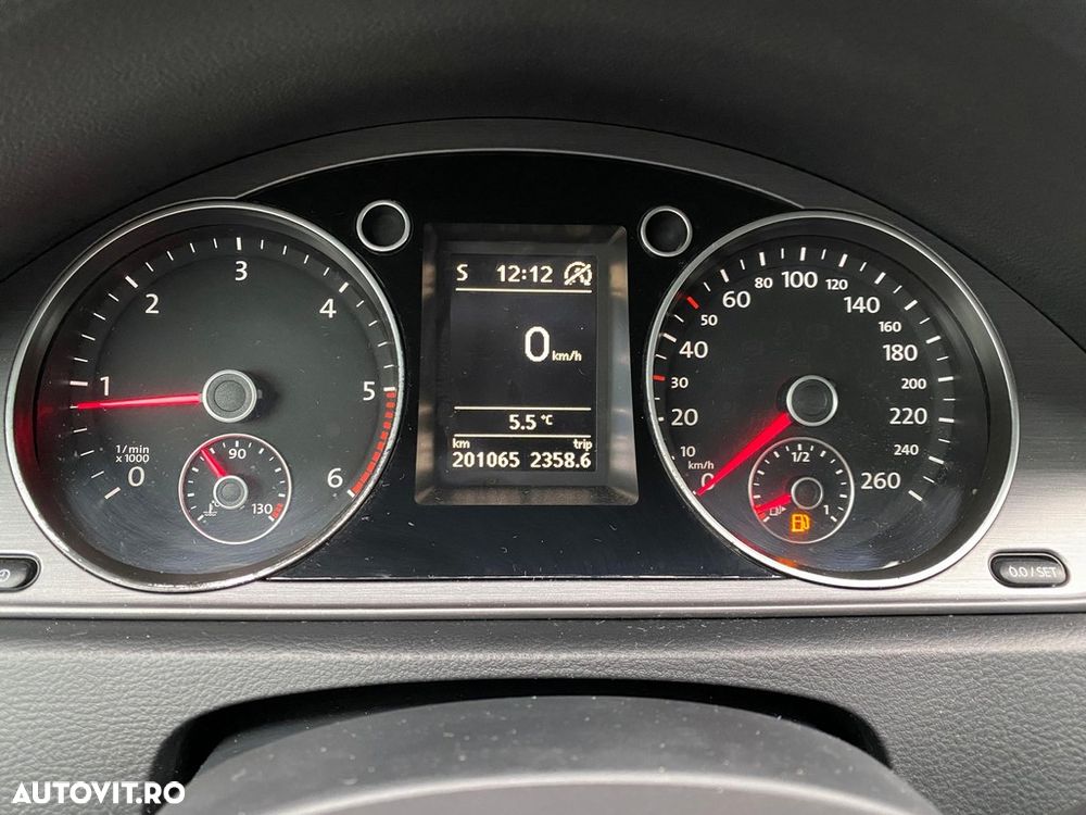 Volkswagen Passat Variant 2.0 Blue TDI SCR Business Edition - 9