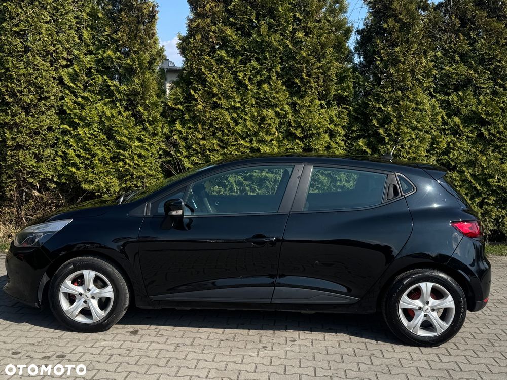 Renault Clio 1.2 16V Life - 5