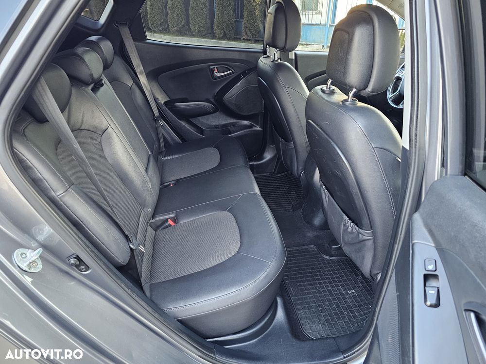 Hyundai ix35 2.0 CRDI 4WD Style - 10
