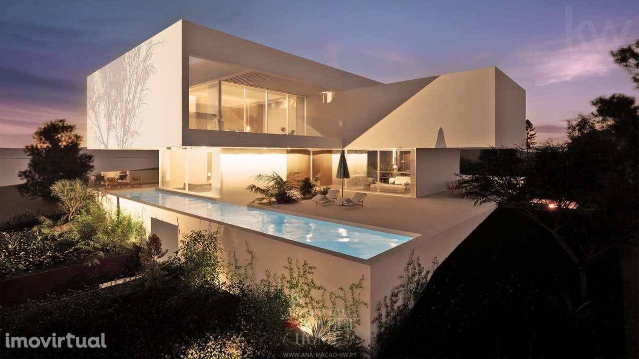 Moradia de Luxo T5, com Piscina e Garagem para 2 viaturas - Grande imagem: 3/36