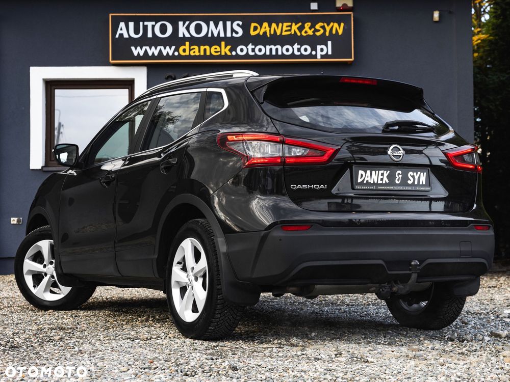 Nissan Qashqai 1.3 DIG-T DCT N-CONNECTA - 2