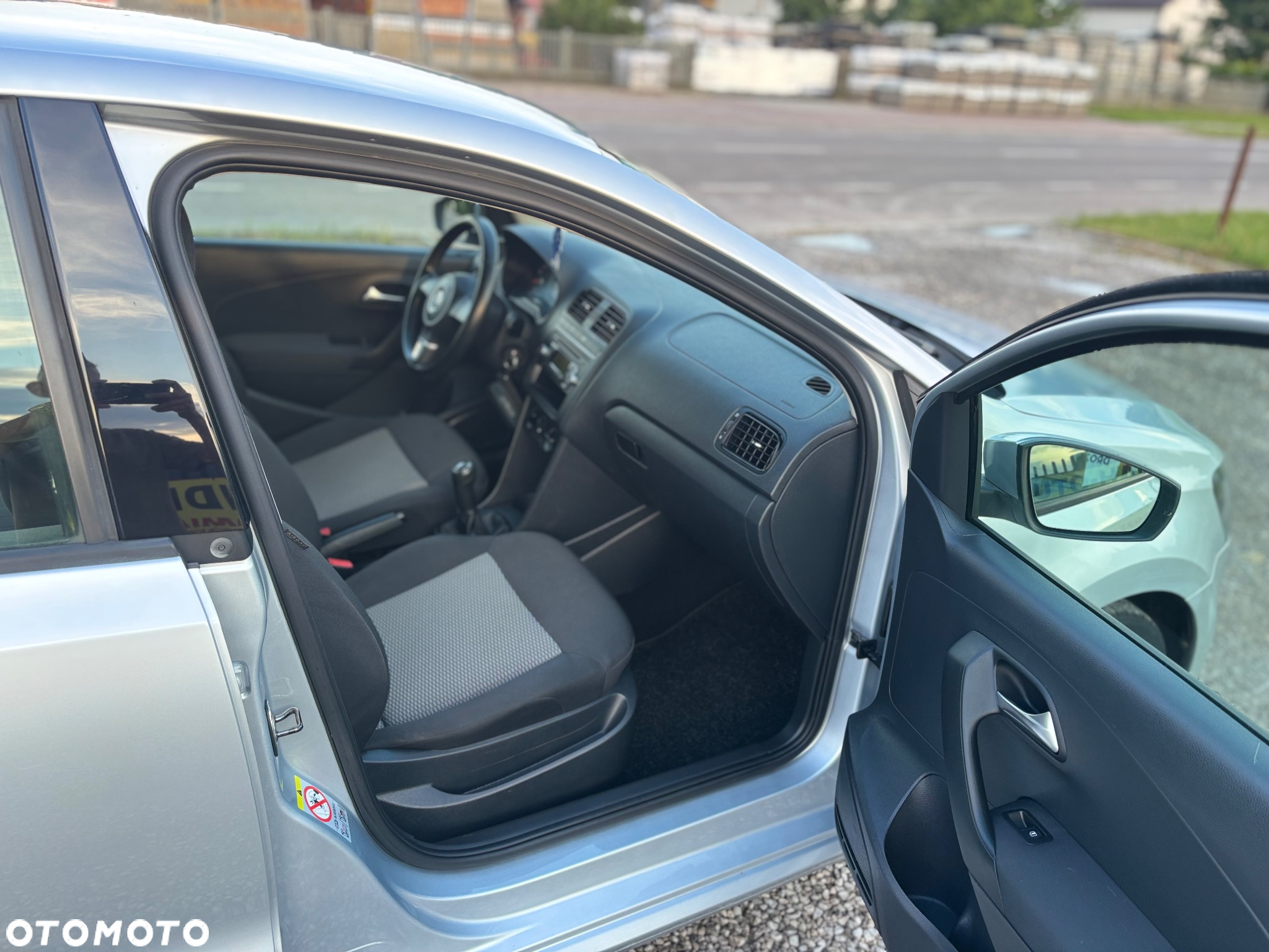 Volkswagen Polo - 9