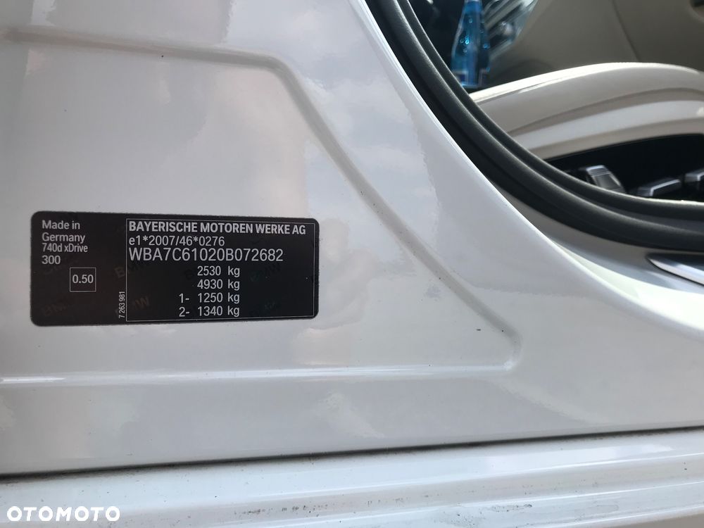 BMW Seria 7 740d xDrive - 6