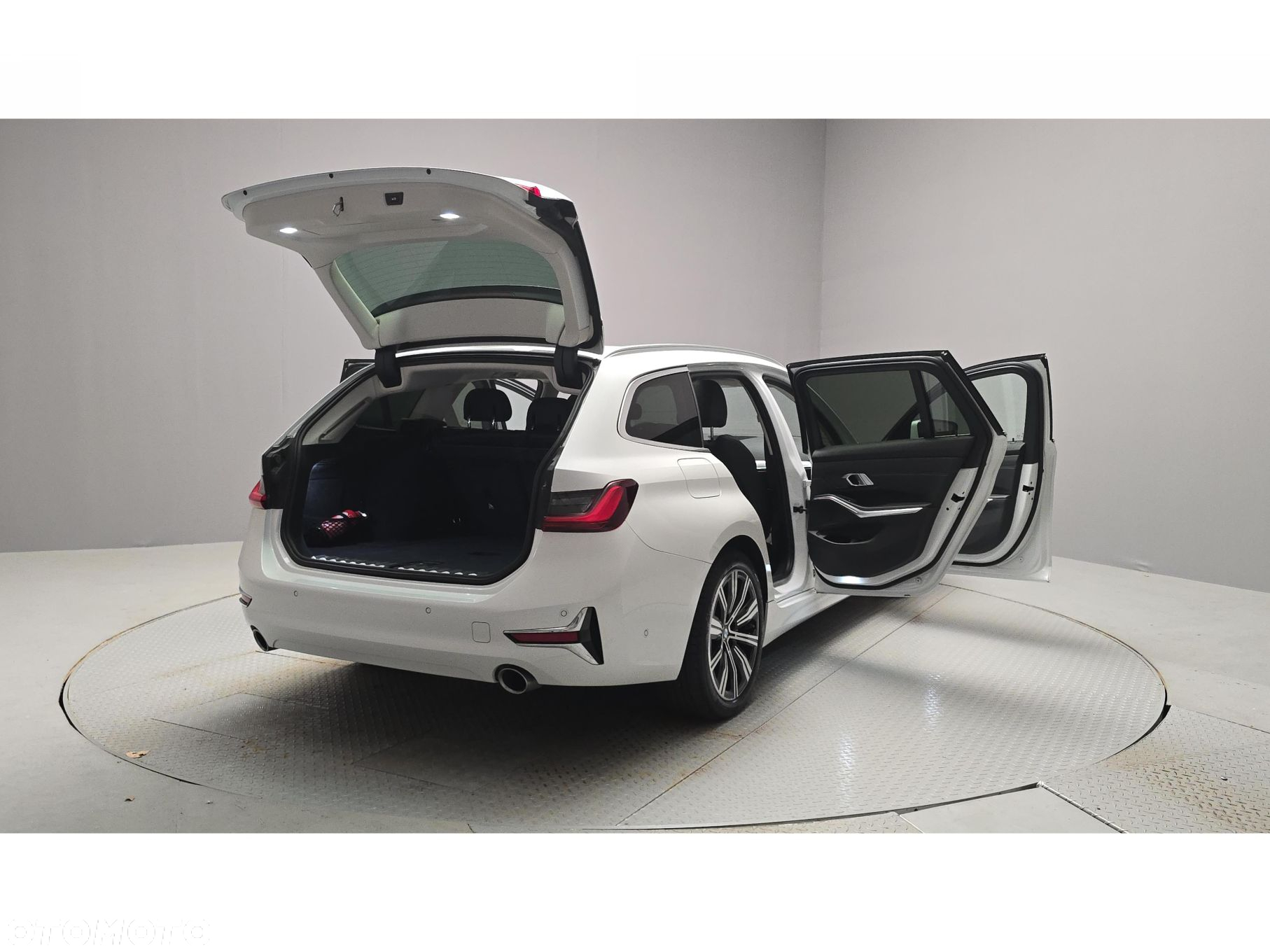 BMW Seria 3 320d xDrive Luxury Line - 10