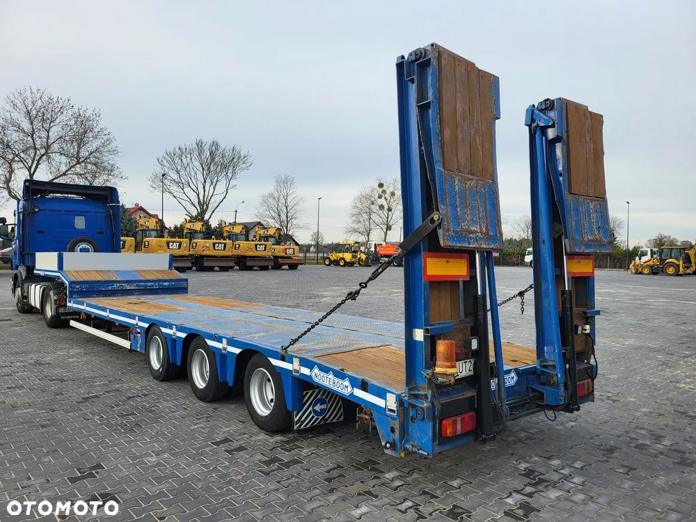 Nooteboom OSD 48 / Rozciągana / Poszerzana / Najazdy hydrauliczne / 3 osiowa / - 7