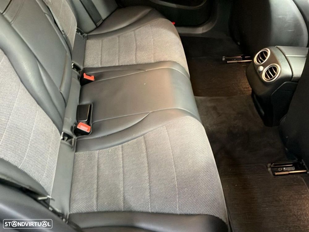 Mercedes-Benz C 300 - 18