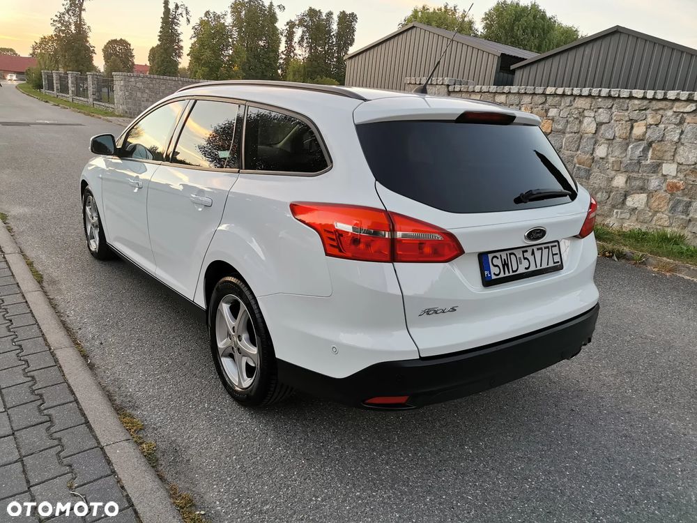 Ford Focus 2.0 TDCi SYNC Edition ASS - 13