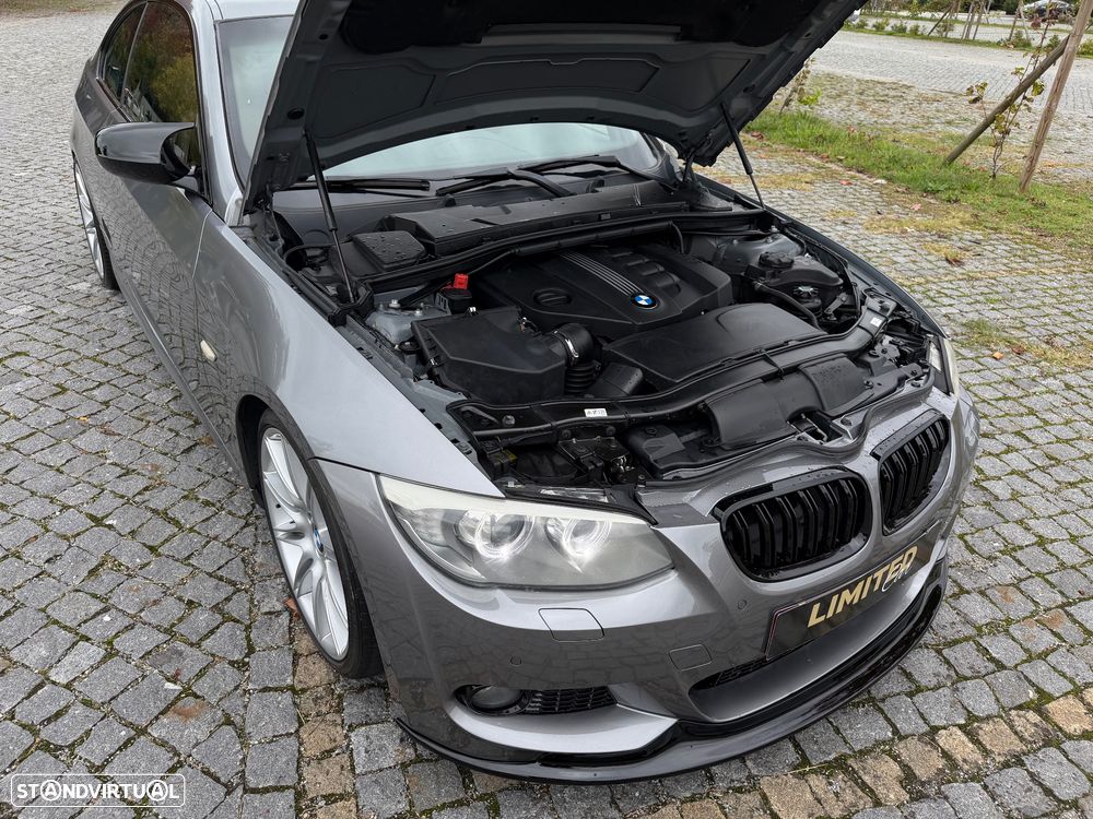 BMW 320 d Coupe Edição M - 38