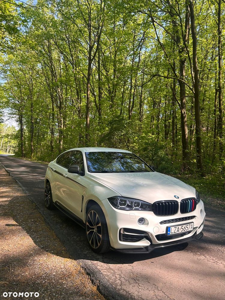 BMW X6M - 1